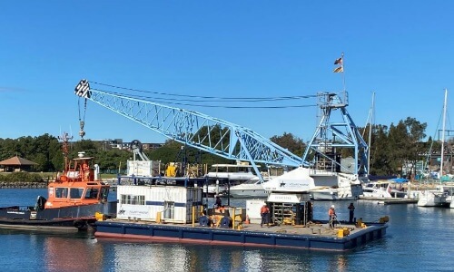favco crane barge